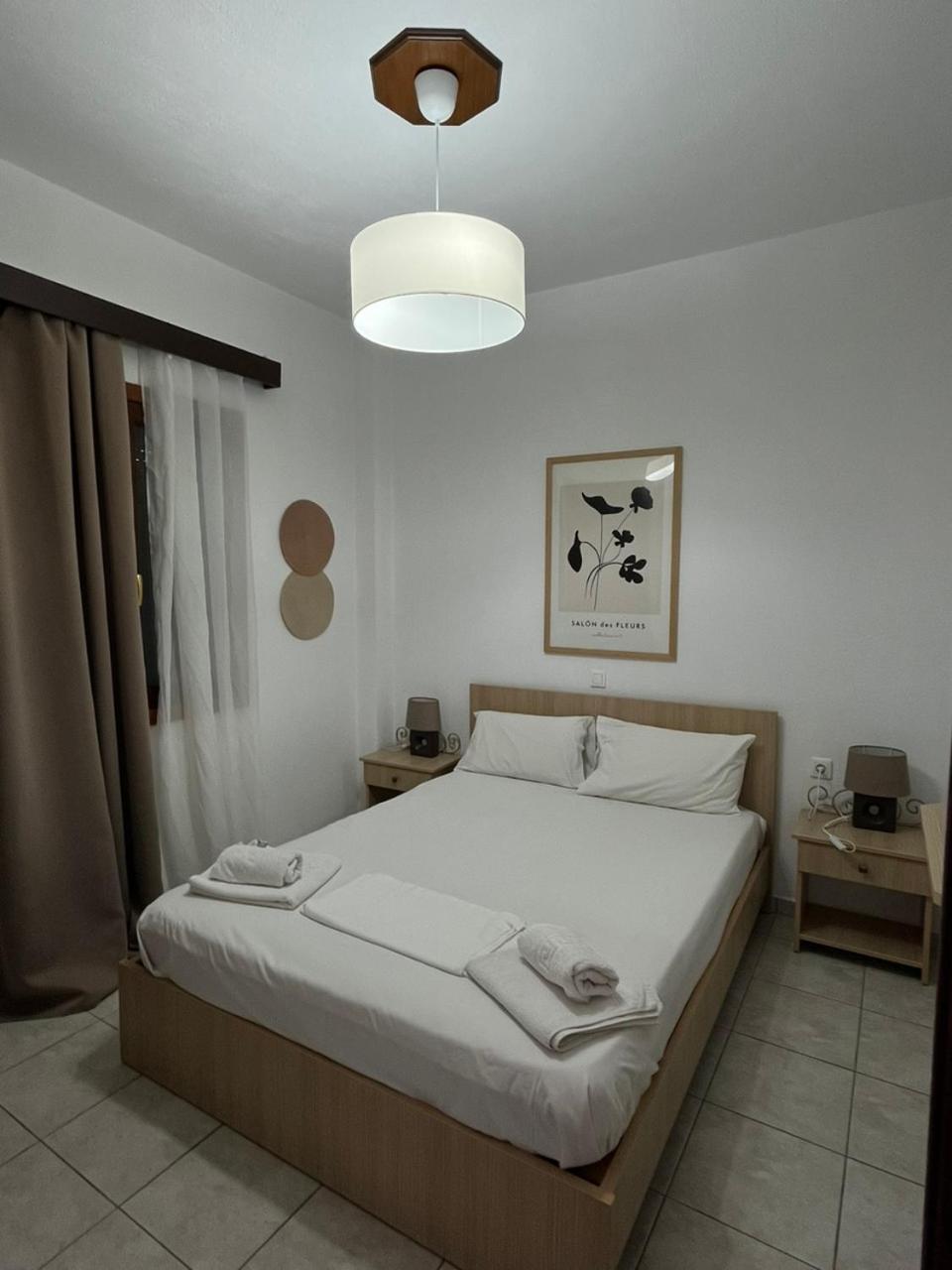 Giasemi Apartments Скопелос Екстериор снимка